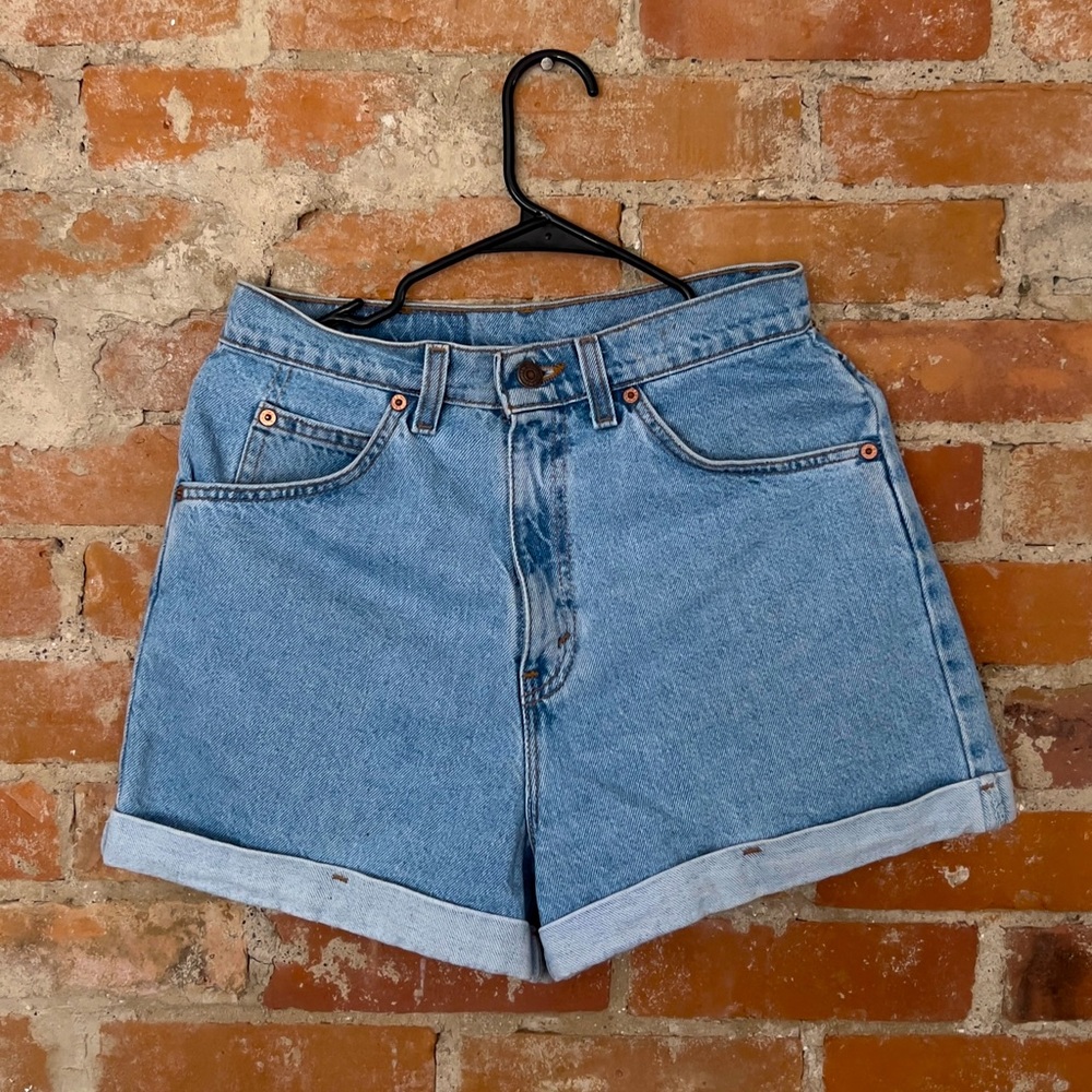 SOLD levi’s blue jeans